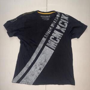 Black Nautica tee with yellow accents #skater